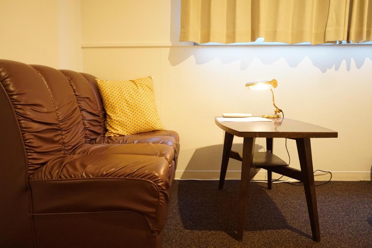 Beehive Hostel Osaka Ngoại thất bức ảnh