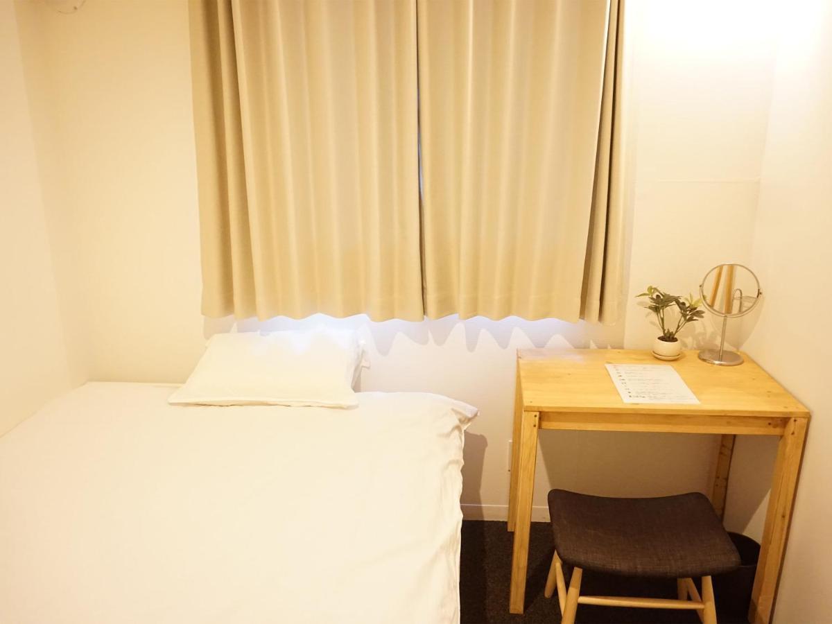 Beehive Hostel Osaka Ngoại thất bức ảnh