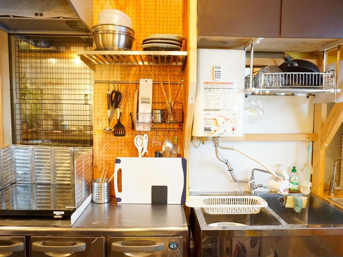 Beehive Hostel Osaka Ngoại thất bức ảnh