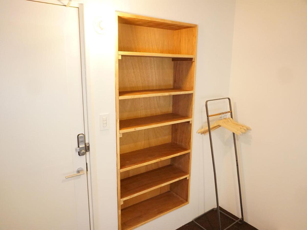 Beehive Hostel Osaka Ngoại thất bức ảnh