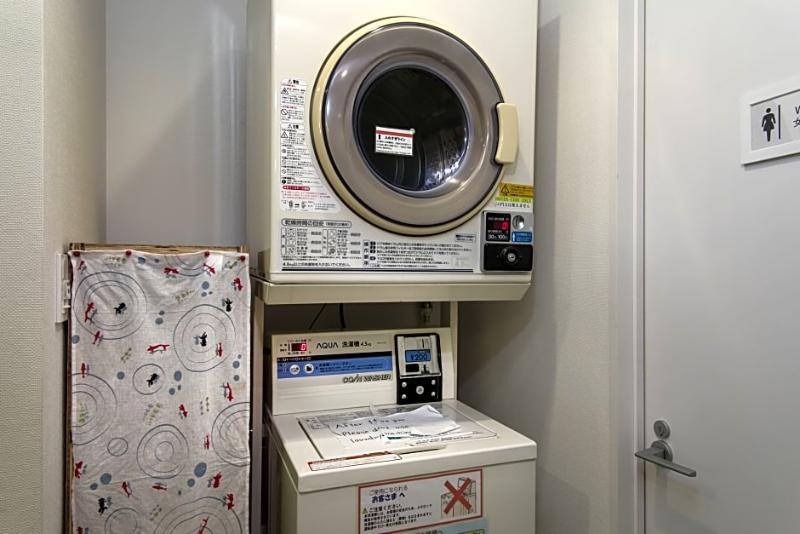 Beehive Hostel Osaka Ngoại thất bức ảnh