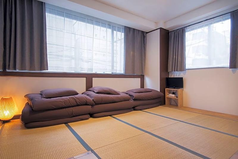 Beehive Hostel Osaka Ngoại thất bức ảnh
